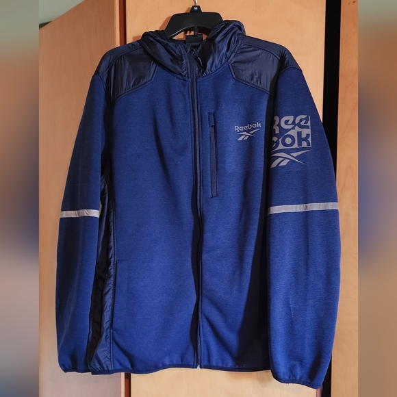 Jacket - Picture 2 of 3